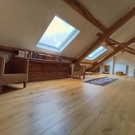 Au Petit Bercail - Le Loft - Pour 4 Personnes Lejlighed Chiny