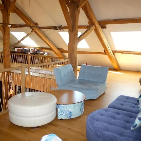 Au Petit Bercail - Le Loft - Pour 4 Personnes Chiny