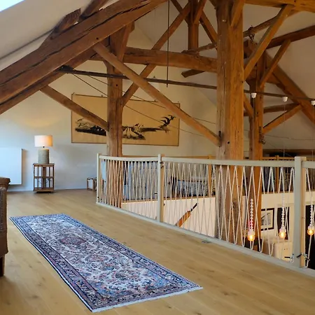 Au Petit Bercail - Le Loft - Pour 4 Personnes Appartement Chiny